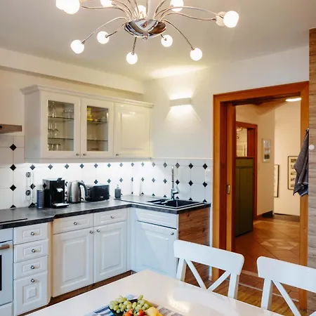 Silberleithen Estate דירה *