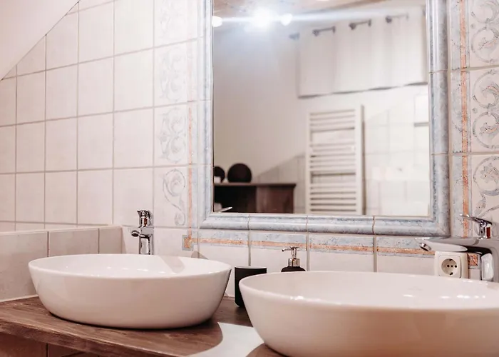 Silberleithen Estate